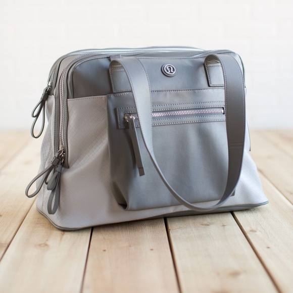 lululemon athletica Handbags - NWOT Lululemon Sweat and Go Bag Silver Fox